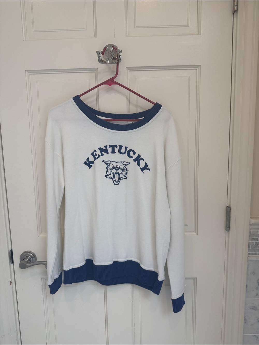 Kentucky White & Navy Crewneck Sweater